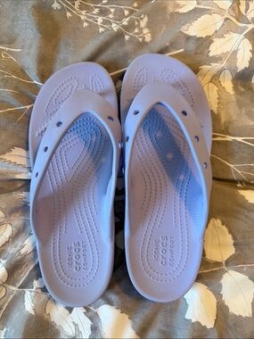 CROCS Lavender Slip-On platform Flip Flops